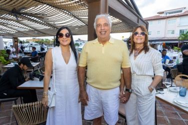 DeyaniraPapaterra,JoseRamonMartinez,LourdesGonzalez.jpg