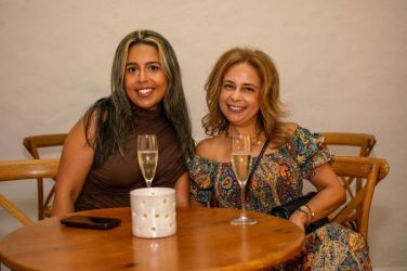 GÉNESIS MALDONADO Y WENDY MALDONADO.jpg
