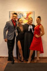 JORGE COLOMBATTI, NATALIA CRESCITELLI, LUCIANA GOLFAIN Y TAMARA COLOMBATTI.jpg