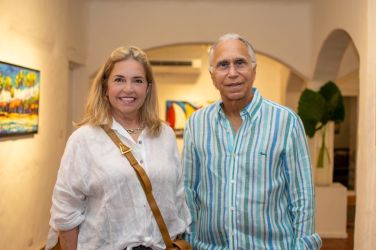TERESA DE LOS SANTOS Y ALBERTO DE LOS SANTOS.jpg