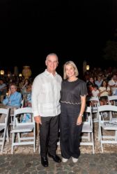 Juan & Idarmis velazquez.jpg