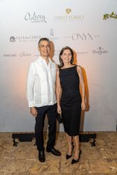 Thea van der Werf y Andres Pichardo (3).jpg