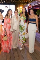 6- Yudelka Checo, Deyanira Pappaterra, Vielka de Mañán y Alice Caslini de Moriconi.jpg