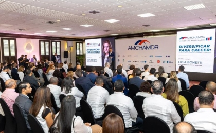 conferencia-amchamdr-casa-de-campo-febrero-2025-9