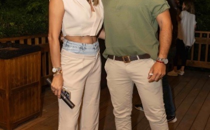 Sabrina Cordova, Frank Escobar