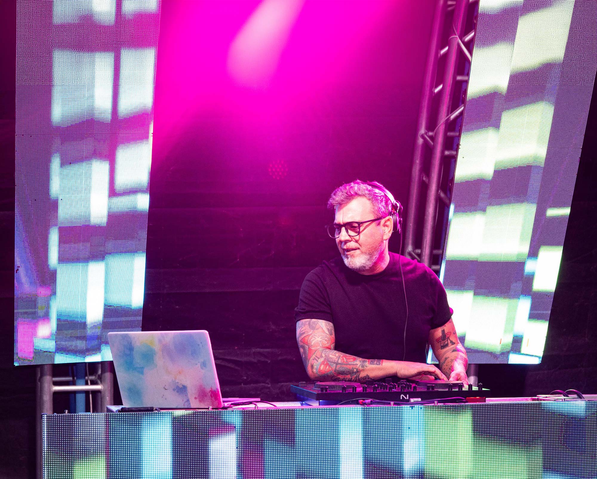 DJ Lucian Played the Easter Rhythm at Marina Casa de Campo