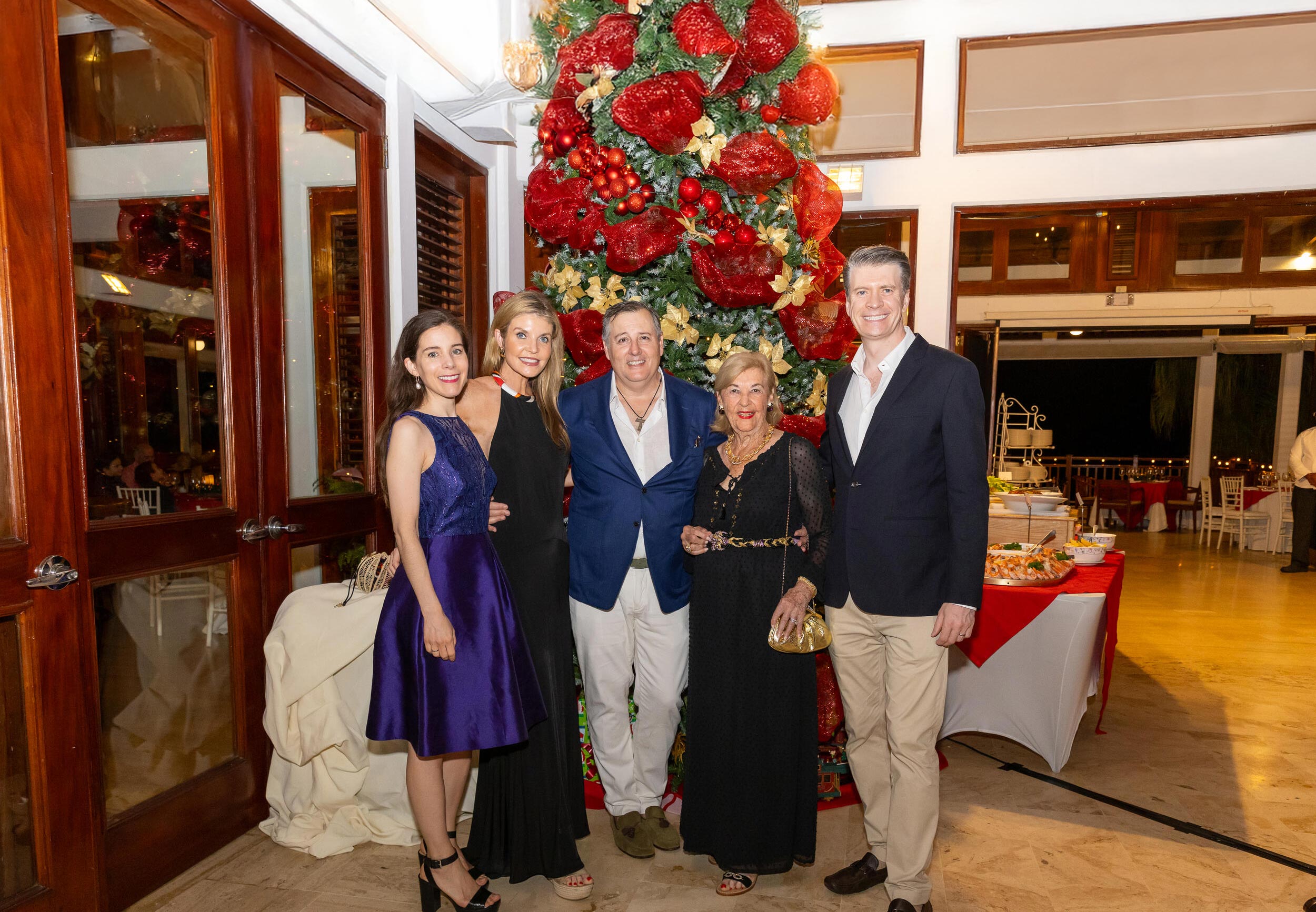 La Romana Country Club dazzles with its Christmas gala dinner