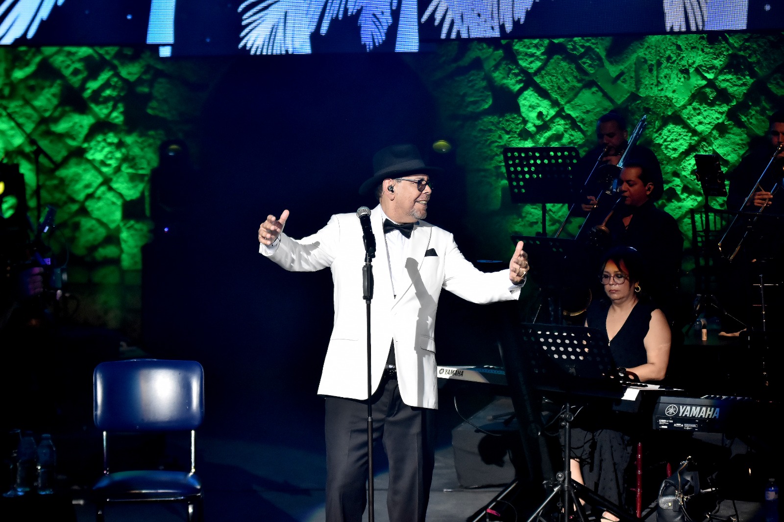 Fernando Villalona continues to soar high in Chavón