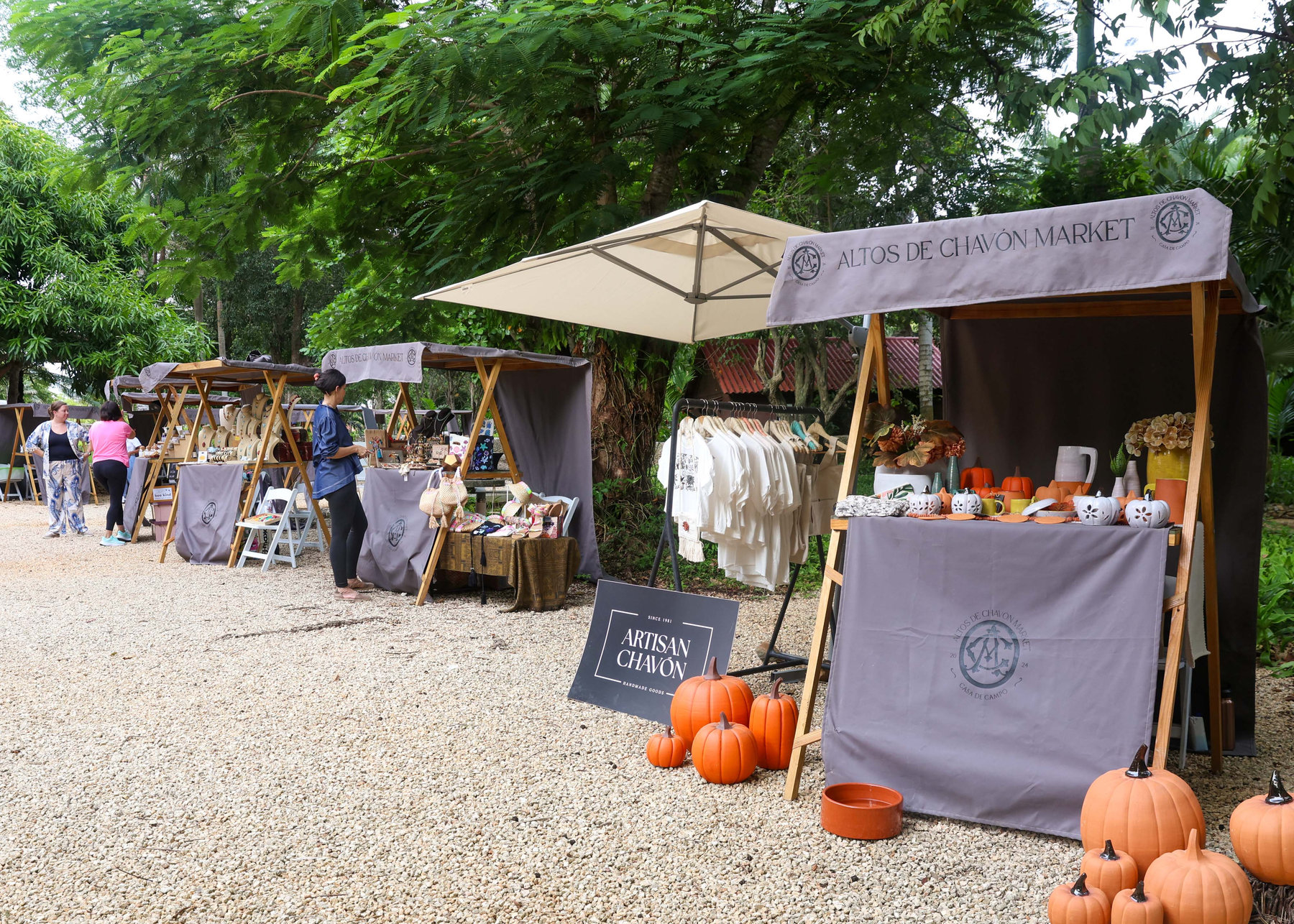 Local talent shines at Altos de Chavón Market
