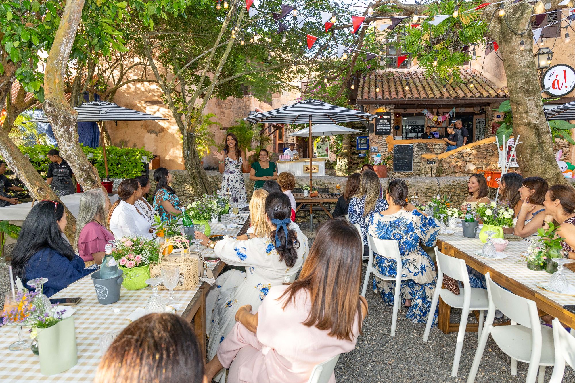 An afternoon of dialogues in Chavón: Reconciling the body with menopause
