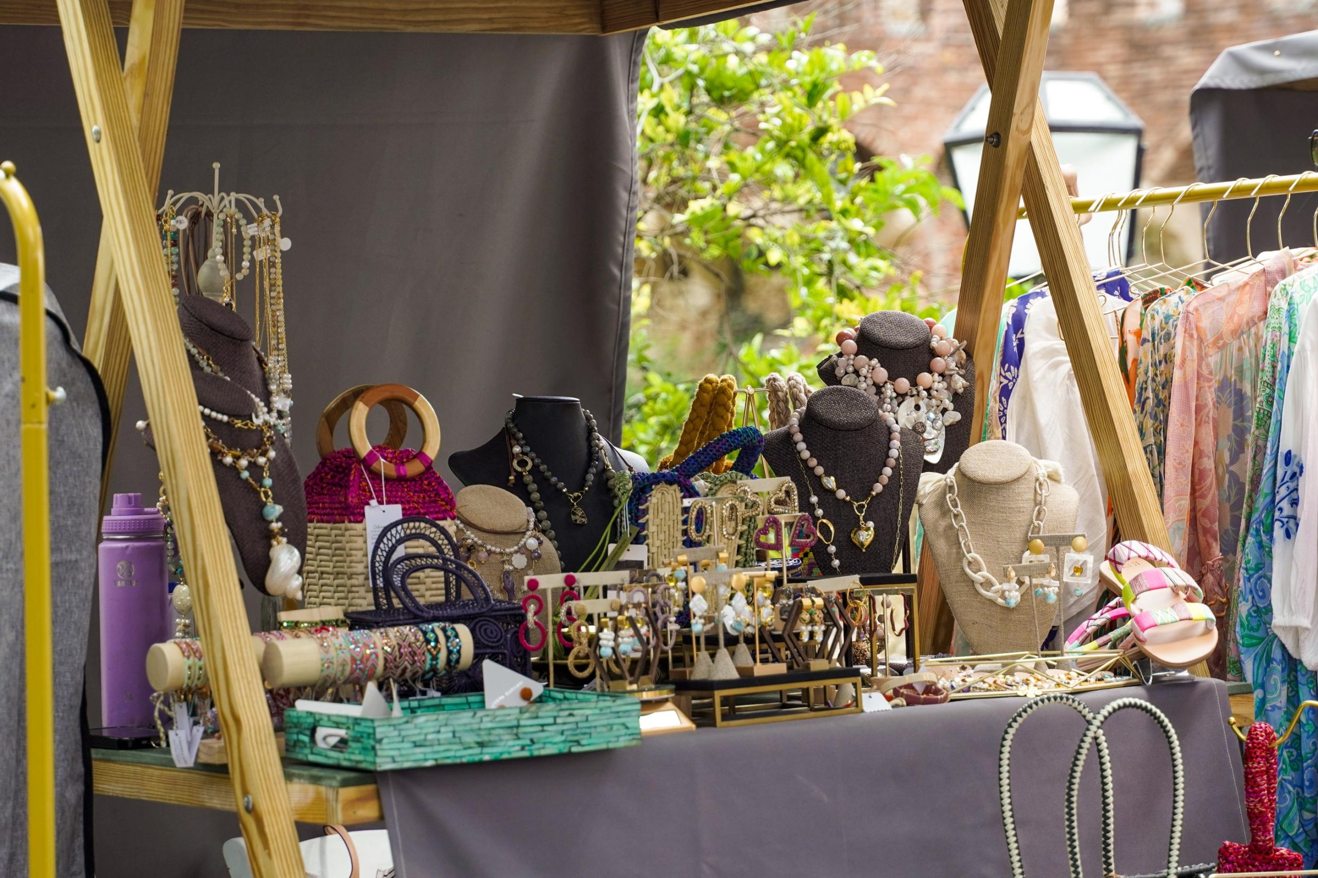 The Altos de Chavón Market Continues to Evolve with More Exhibitors and Participating Restaurants