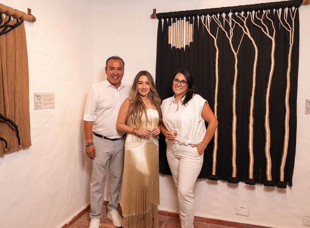Galería Altos de Chavon celebra apertura exposición «Raíces, Fibras del Alma» de Gilda Strano